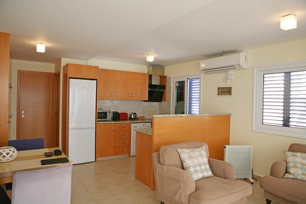 Ambelones Apartments ปิสซูรี ภายนอก รูปภาพ