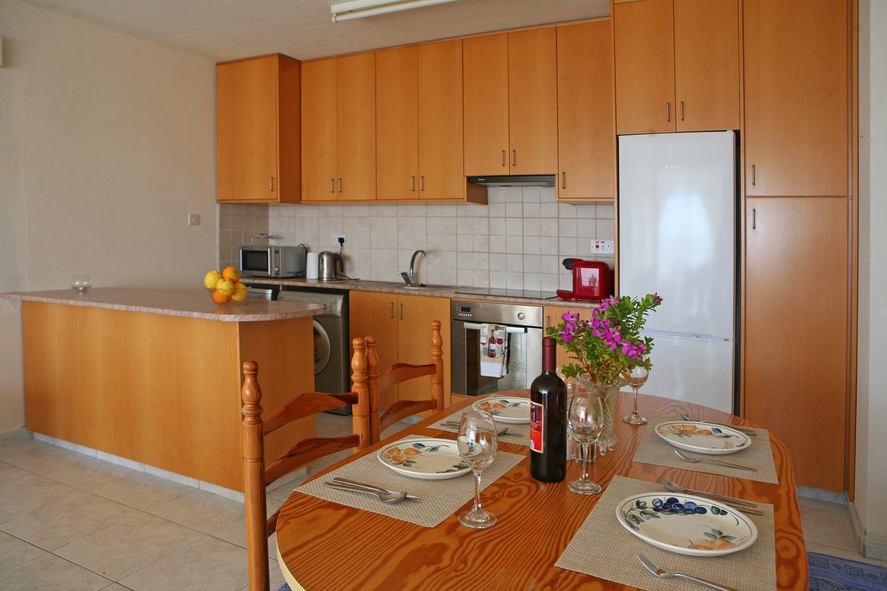 Ambelones Apartments ปิสซูรี ภายนอก รูปภาพ
