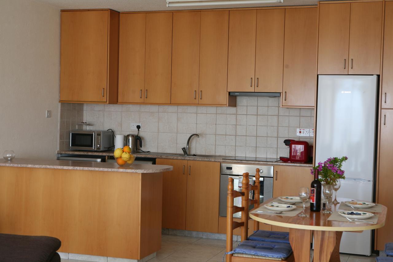 Ambelones Apartments ปิสซูรี ภายนอก รูปภาพ